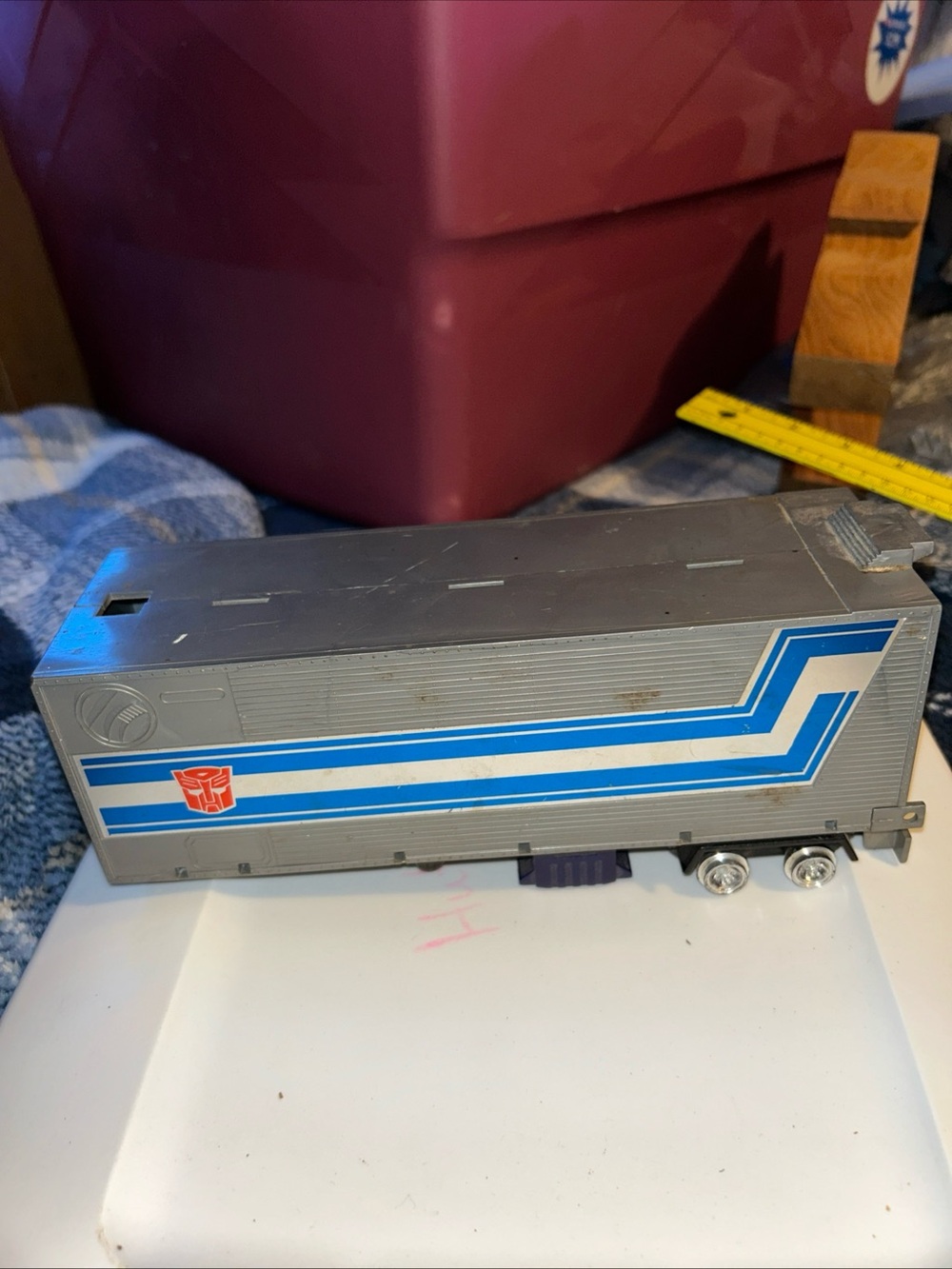 Transformer Gray and Blue Trailer Accessory - Autobot Accent